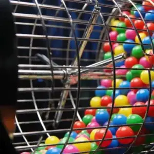 Cage of fortune with Lucky Pup Prizes